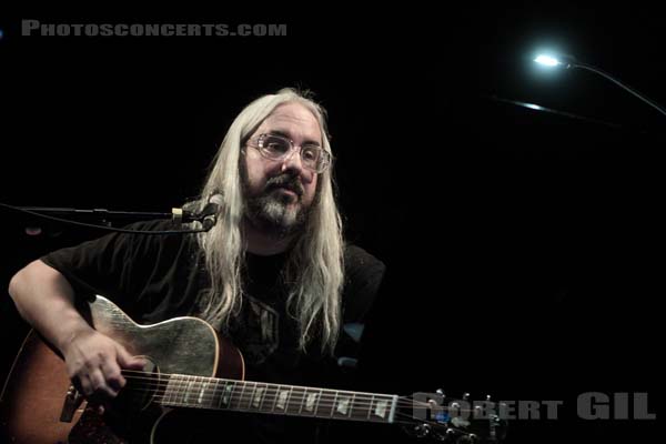 J MASCIS - 2011-04-16 - PARIS - Point Ephemere - 